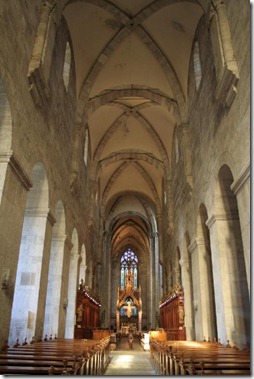 Heiligenkreuz_Abteikirche-innen
